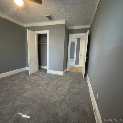 3399 Southmont Drive
