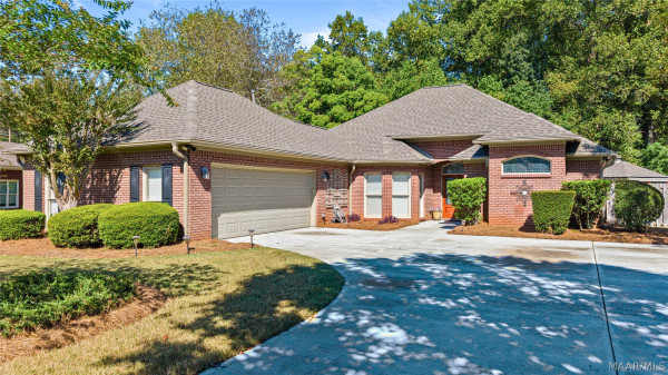 732 TOWNE LAKE Drive