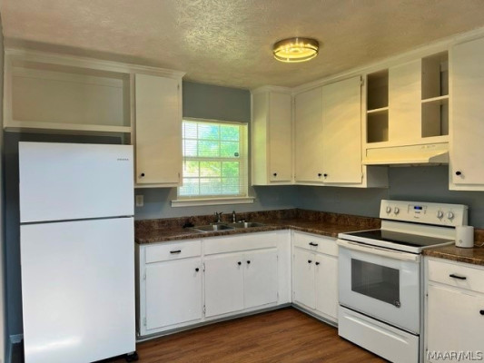 3357 Meadow Lane