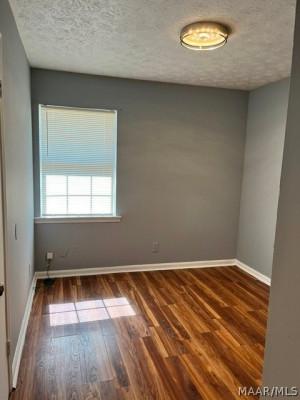 3357 Meadow Lane