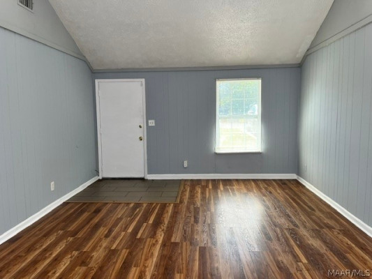 3357 Meadow Lane