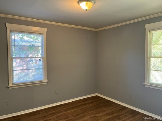 1117 Karen Road