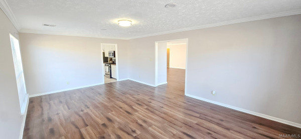2009 Bowen Drive