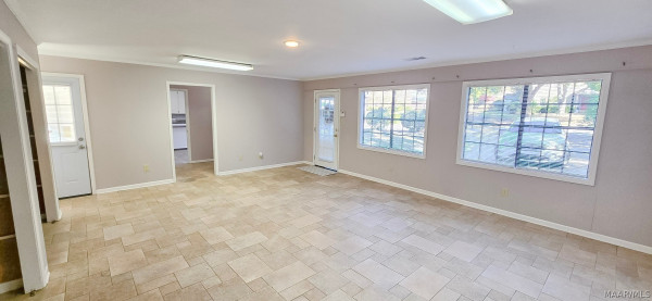 2009 Bowen Drive
