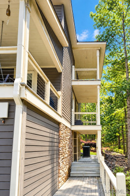 24 Pine Point