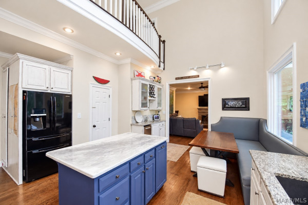 24 Pine Point