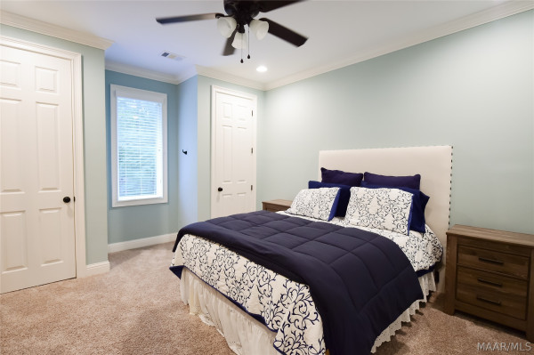 24 Pine Point