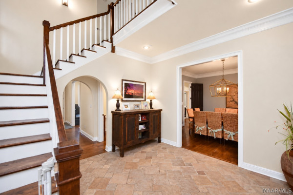 24 Pine Point