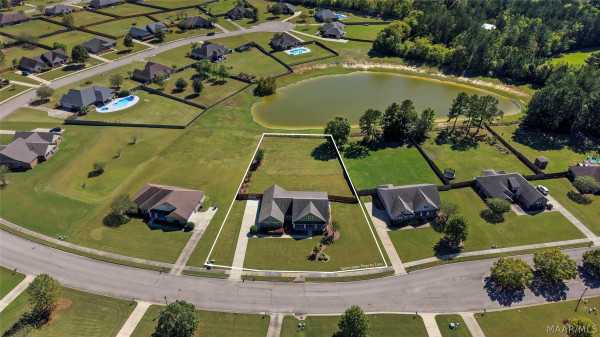 1500 BON TERRE Boulevard