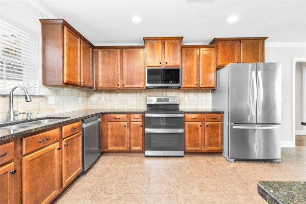 1500 BON TERRE Boulevard