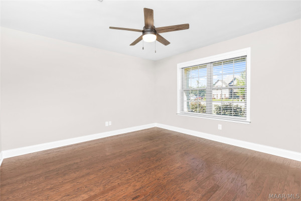 1500 BON TERRE Boulevard