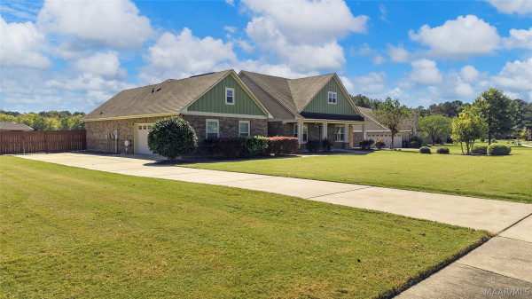 1500 BON TERRE Boulevard