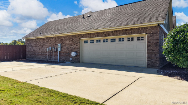1500 BON TERRE Boulevard