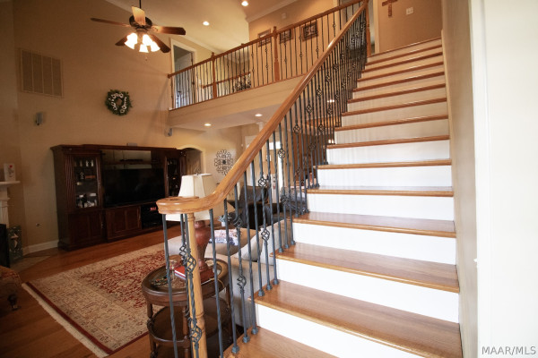 1107 LAUREL BROOK Lane
