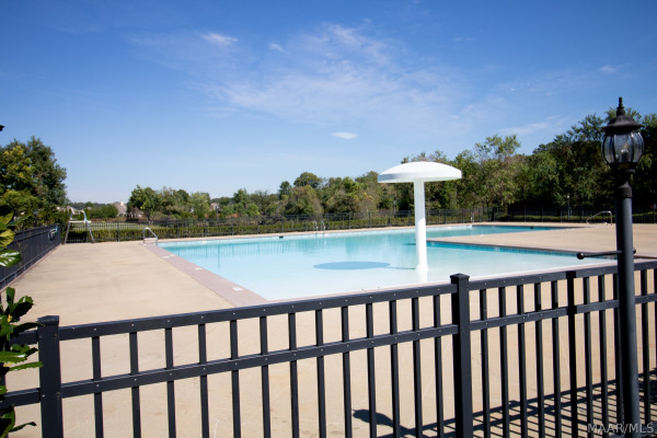 1107 LAUREL BROOK Lane