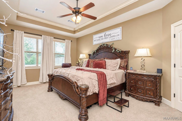 8937 Crescent Lodge Drive