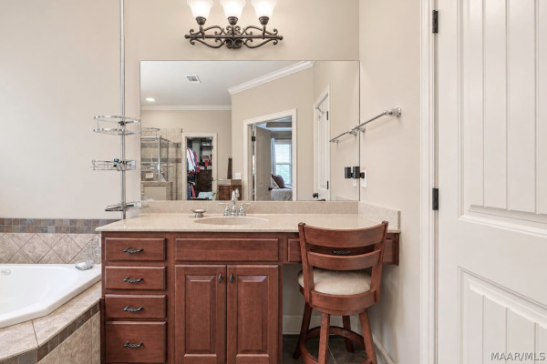 8937 Crescent Lodge Drive