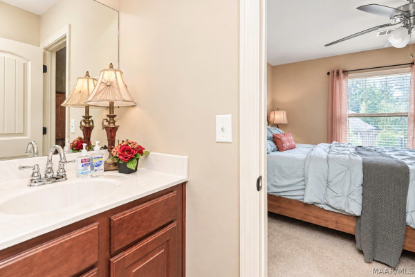 8937 Crescent Lodge Drive