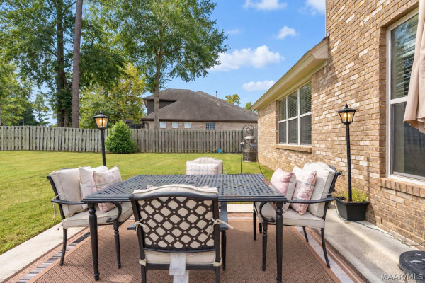 8937 Crescent Lodge Drive