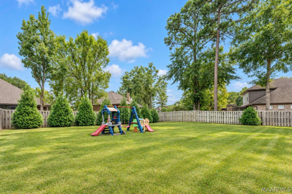 8937 Crescent Lodge Drive