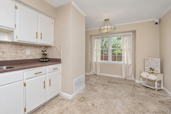 6113 HELGA Place