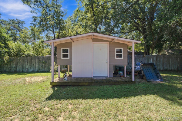 3622 Loxley Lane