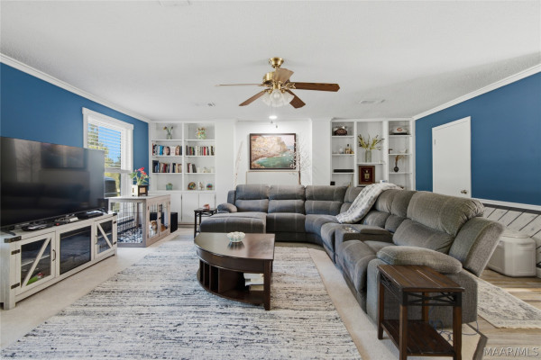 3622 Loxley Lane