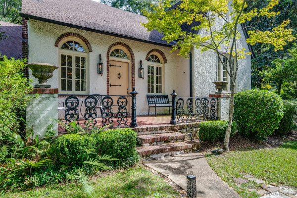 649 Cloverdale Road