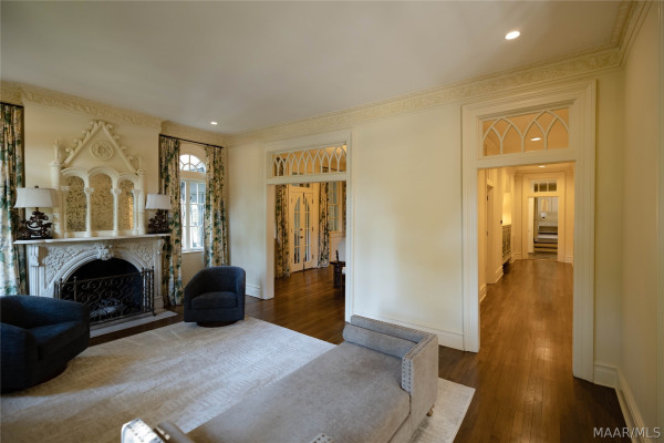 649 Cloverdale Road