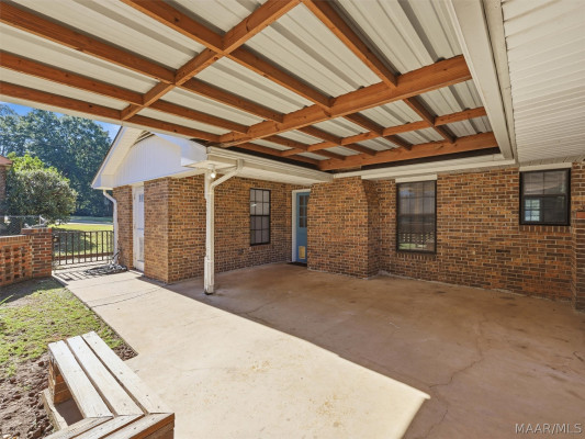512 Lynnhurst Court