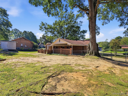 512 Lynnhurst Court