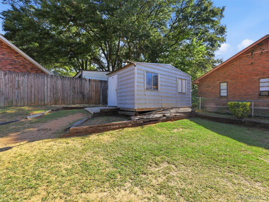 512 Lynnhurst Court