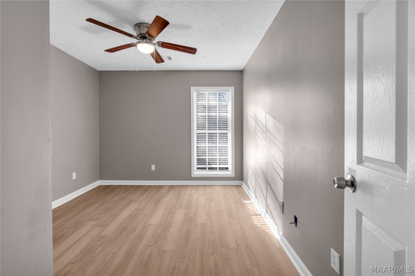 334 GARDENDALE Drive