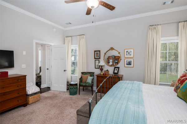 7943 Oak Crest Place