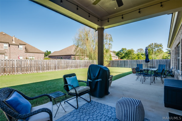 7943 Oak Crest Place