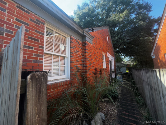 563 MORNINGVIEW Drive