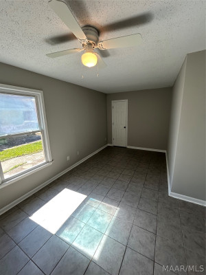 4751 Queensbury Court
