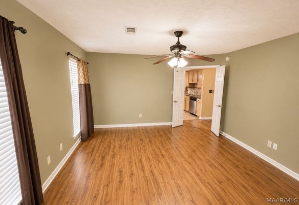 1004 Countryside Lane