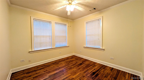 3311 Lexington Road