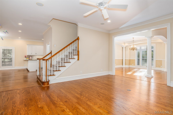 7512 WYNFORD Circle