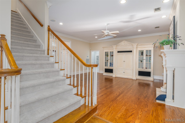 7512 WYNFORD Circle