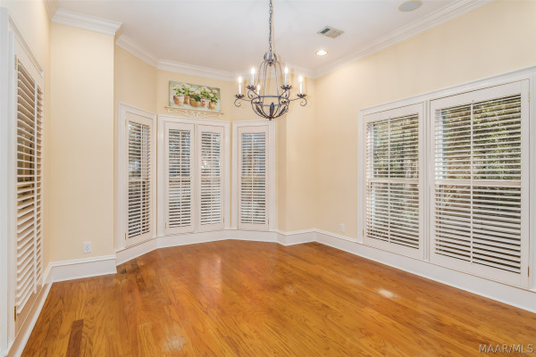 7512 WYNFORD Circle