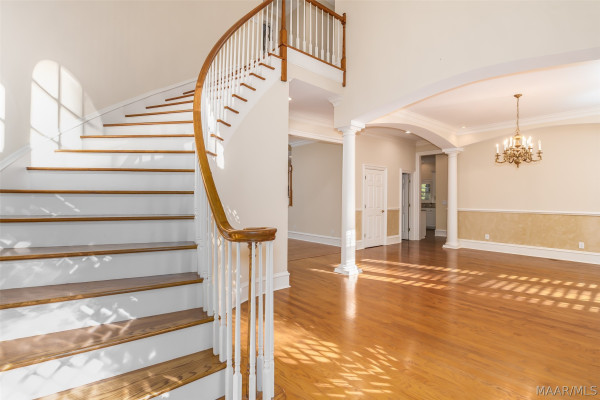 7512 WYNFORD Circle