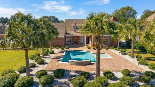 664 Towne Lake Drive