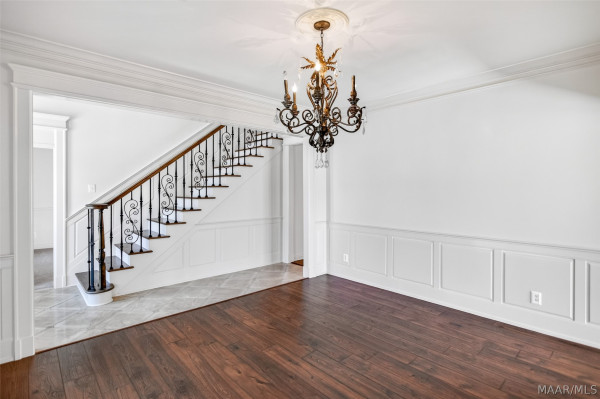664 Towne Lake Drive