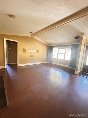 3033 Willow Lane Drive
