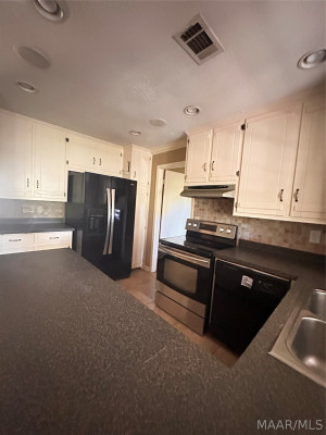 3033 Willow Lane Drive