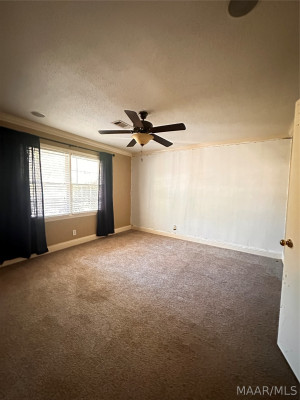 3033 Willow Lane Drive