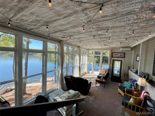 145 MOUNTAIN Road