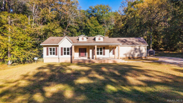 136 VILLAGE CREEK Road